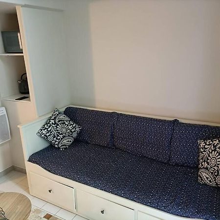 Agreable Et Paisible Studio Franqueville-Saint-Pierre Kültér fotó